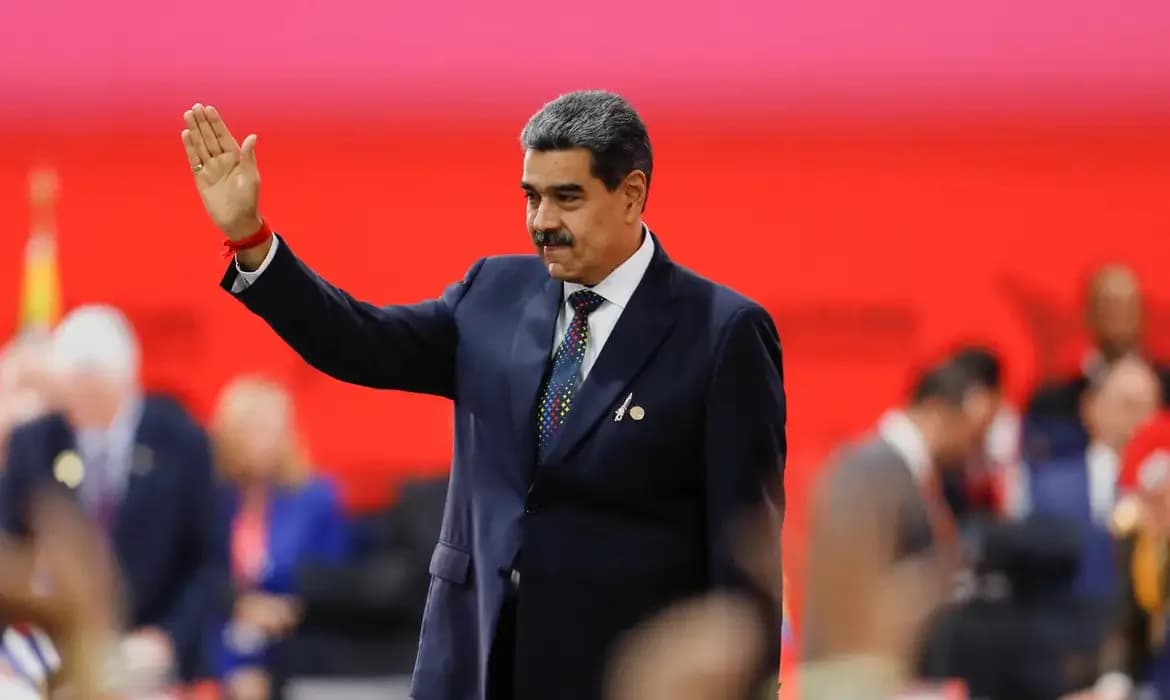 EUA aumentam para R$ 150 milhões recompensa pela prisão de Nicolás Maduro