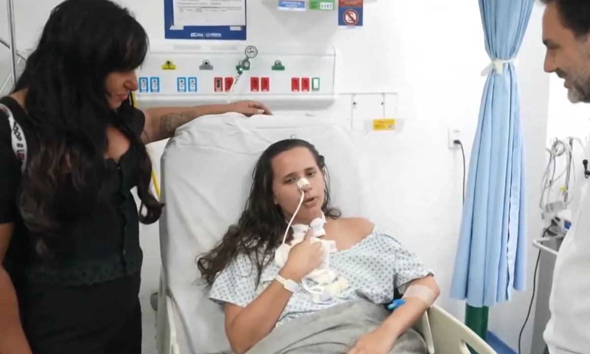 &#8220;Tomei um tiro tentando salvar meu irmão&#8221;, conta jovem baleada por agentes da PRF