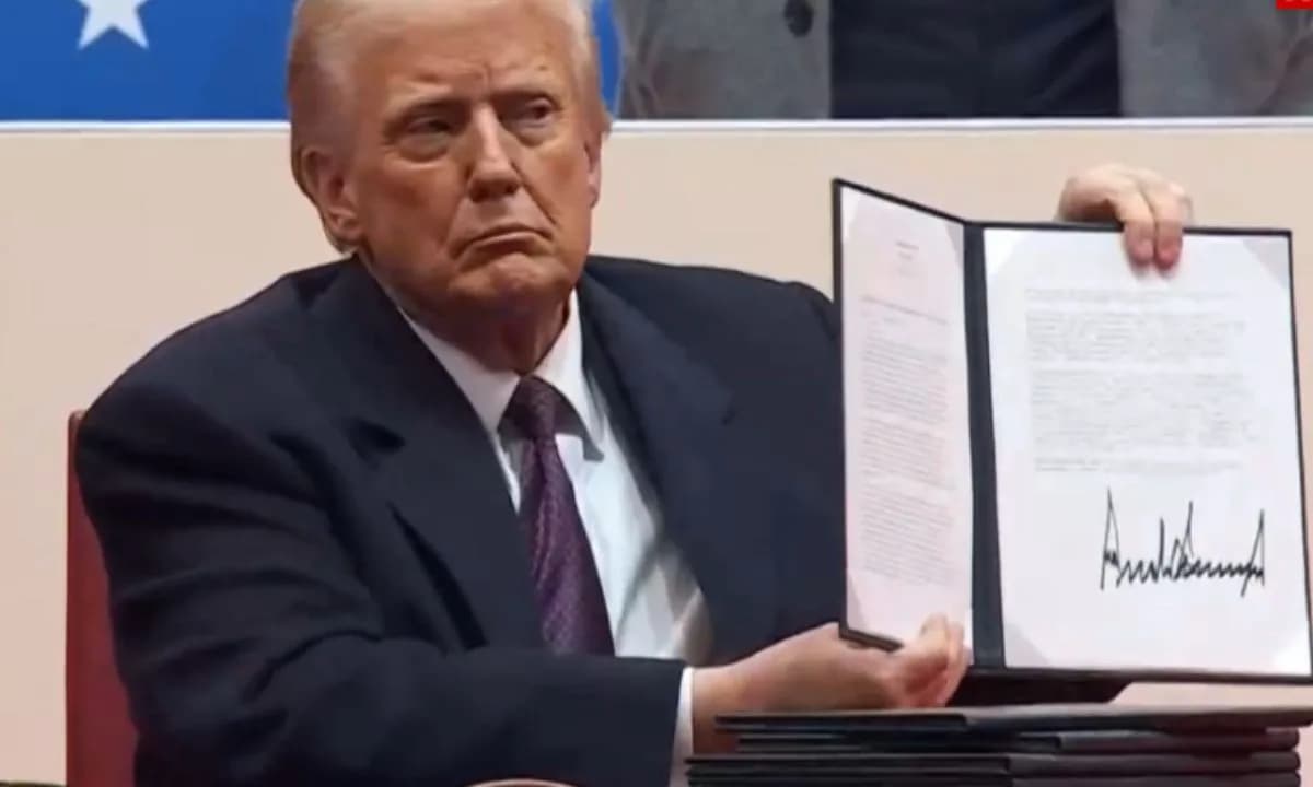 Donald Trump retira EUA do acordo de Paris pela segunda vez