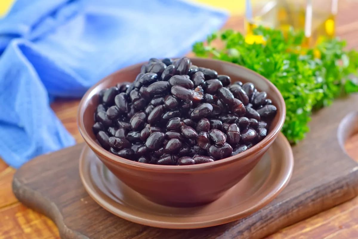 Feijão engorda? Cientistas falam sobre o &#8220;superalimento&#8221;