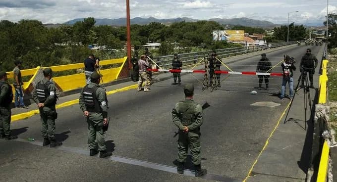 Maduro fecha fronteira da Venezuela com o Brasil e Colômbia
