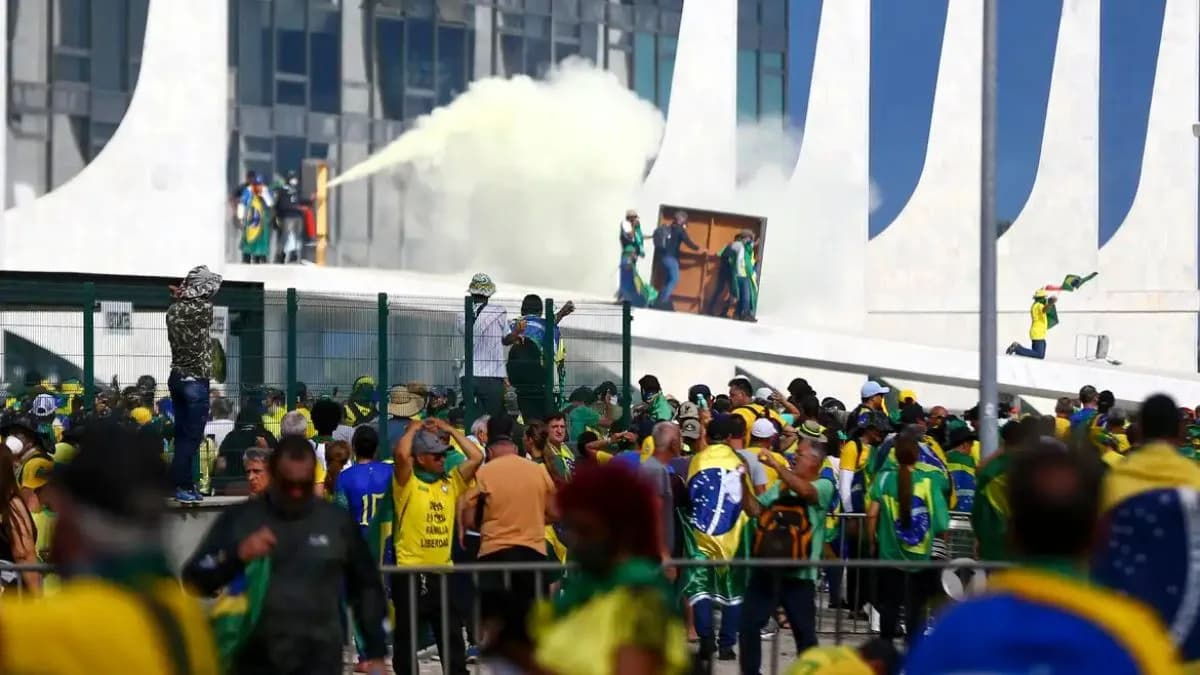 Após dois anos dos atos de 8/1, STF condenou 371 pessoas de mais de 2 mil investigadas
