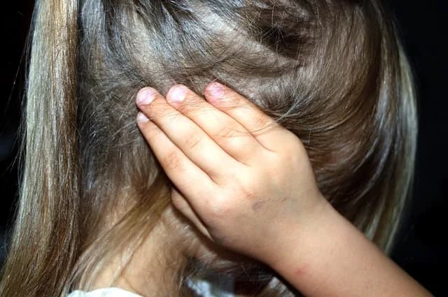 Indígena é preso ao ser flagrado estuprando filha de 3 anos em banheiro de hospital no Amazonas