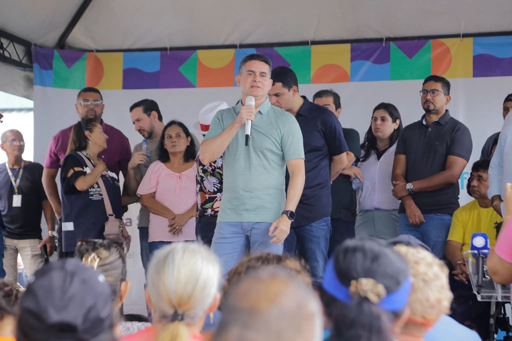 David Almeida rebate Amom e Alberto, e diz: “Eleição acabou e eu vou cobrá-los”