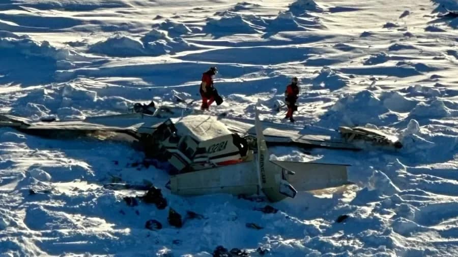 Avião desaparecido no Alasca é encontrado sem sobreviventes; 3 corpos foram resgatados