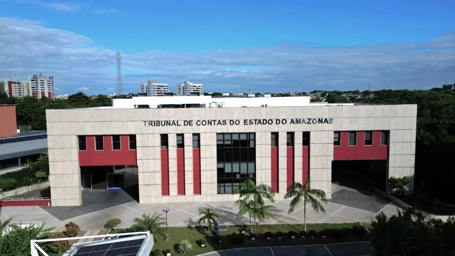 VÍDEO: TCE-AM aplica multas ao ex-prefeito de Parintins e ao prefeito de Juruá