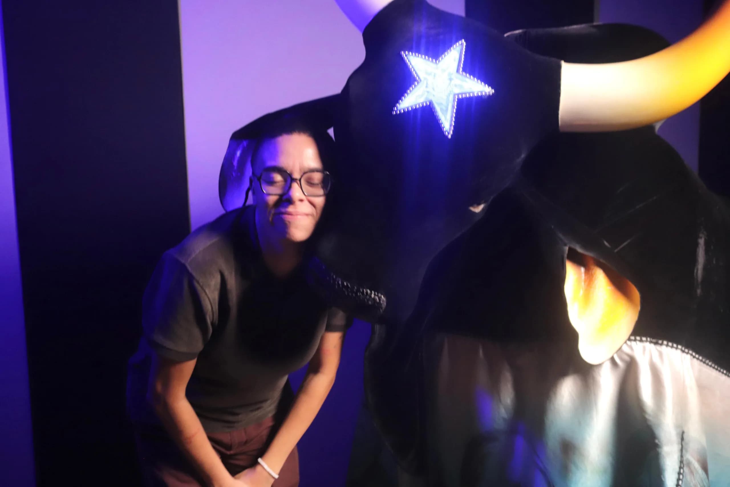 Boi Caprichoso integra projeto de Maria Gadú para exaltação da cultura parintinense