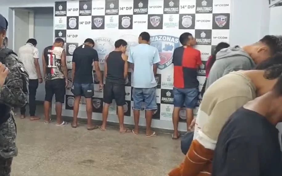 &#8216;Fogueteiros do CV&#8217;: ao menos 14 pessoas são presas após soltarem fogos para facção criminosa em Manaus