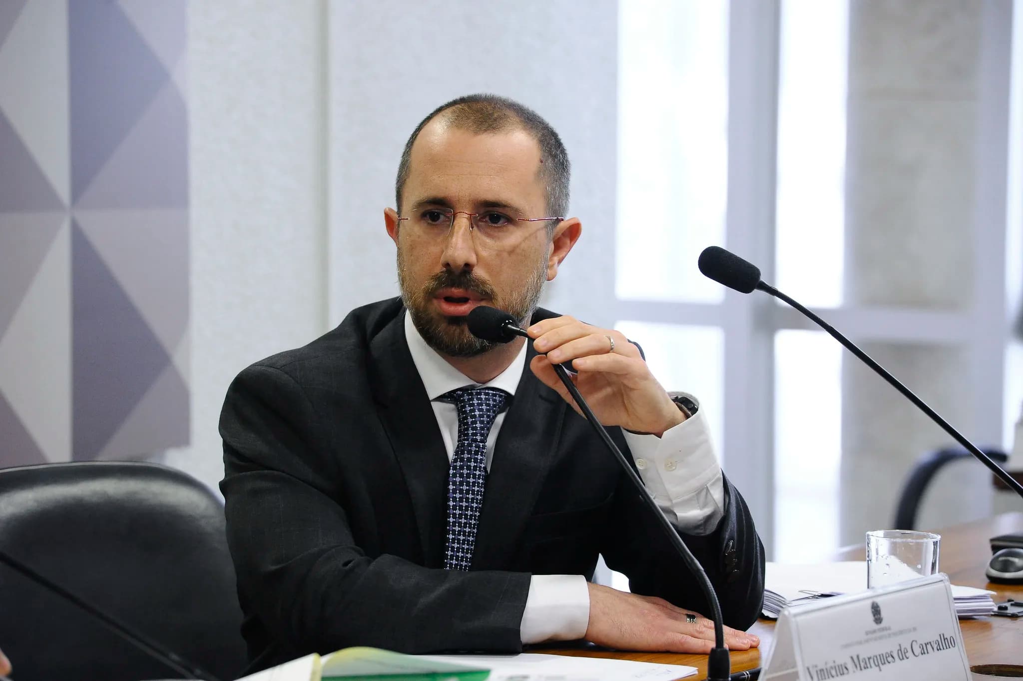 Ministro da CGU anuncia 260 ações de combate à corrupção em 2025 no Brasil