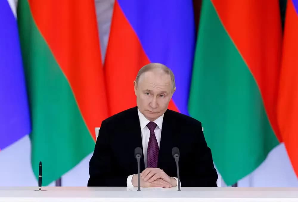 Putin diz concordar com cessar-fogo na Ucrânia, mas quer discutir proposta com os EUA