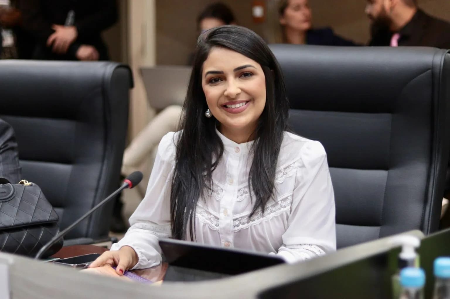 Vereadora Thaysa Lippy denuncia fake news: &#8220;Nunca trabalhei com Alexandre de Moraes&#8221;