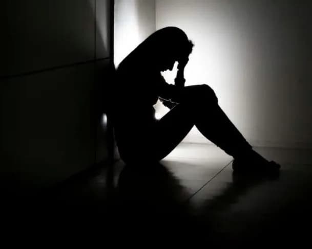 Uso de antidepressivos pode aumentar risco de morte súbita, aponta estudo