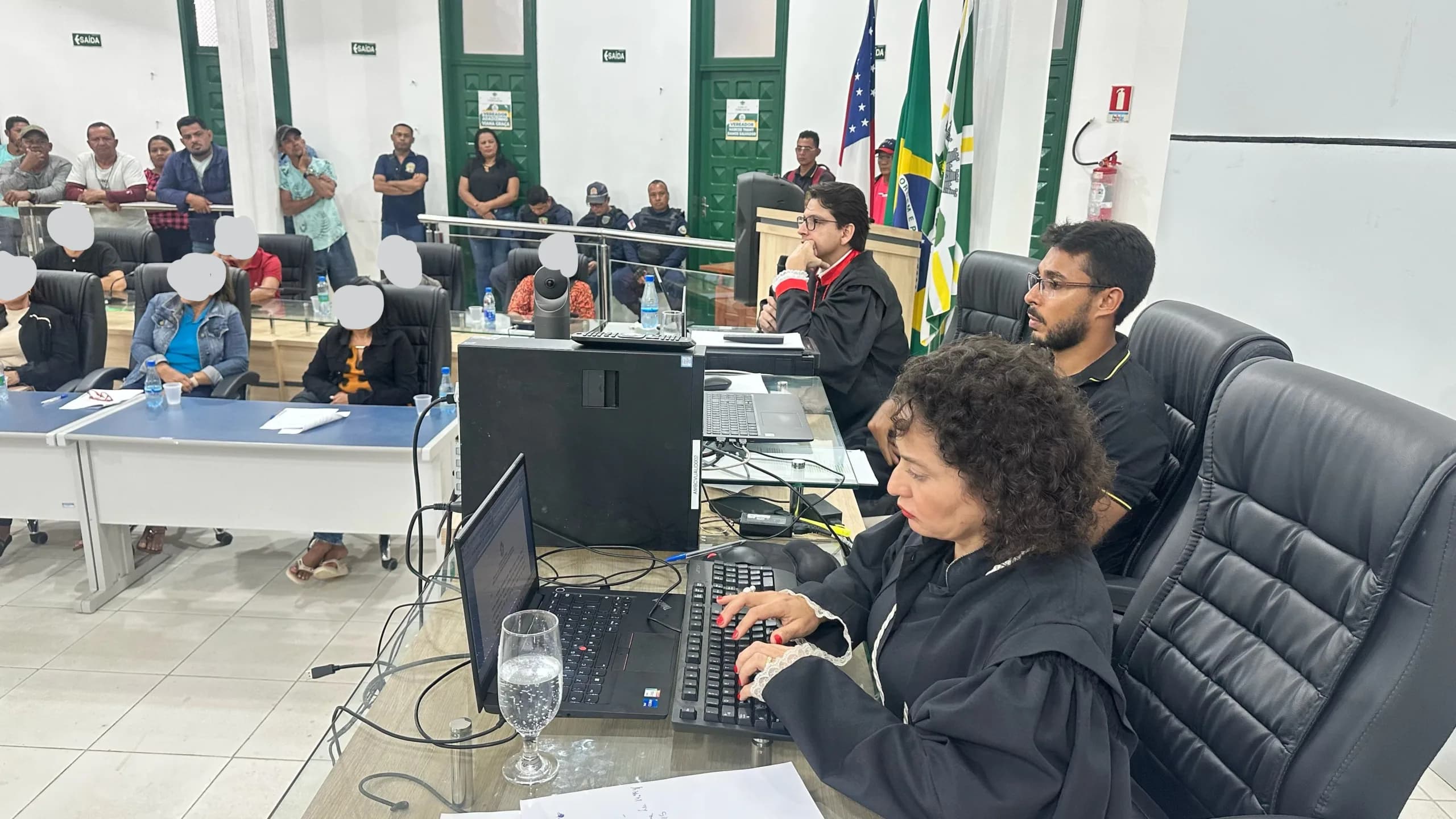 Homem é condenado a mais de 18 anos de prisão por matar ex-mulher com 7 facadas no Amazonas