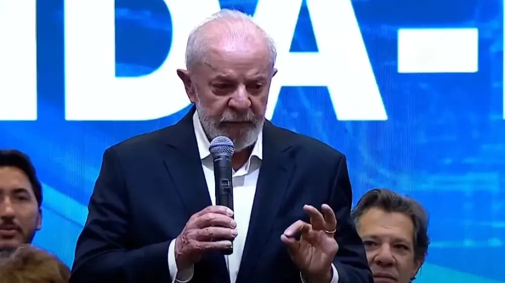 VÍDEO: Lula manda recado para Trump sobre taxação do aço: &#8220;Fale manso comigo&#8221;