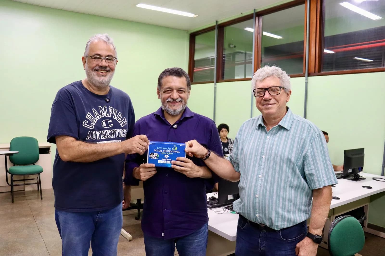 Destaque nacional: Projetos da EST/UEA para reuso sustentável de equipamentos ganham reconhecimento da Receita Federal
