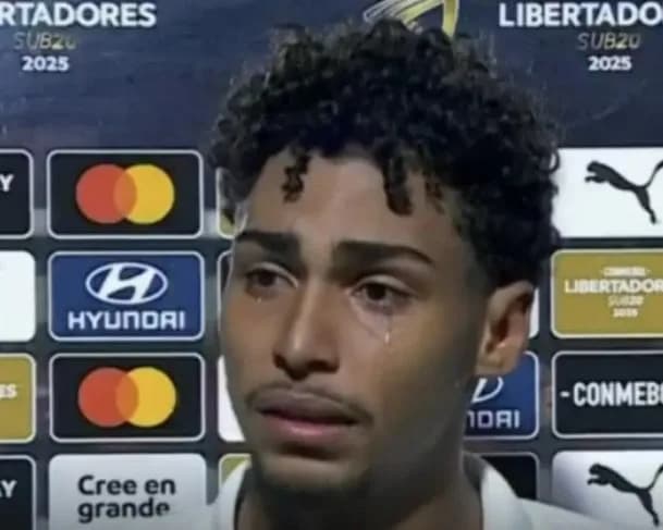 Cerro Porteño é punido pela Conmebol após insultos racistas da torcida contra Luighi