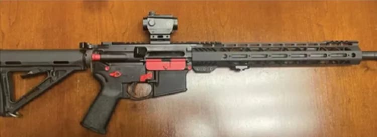 Brasileiros são alvos de operação contra tráfico de armas nos EUA