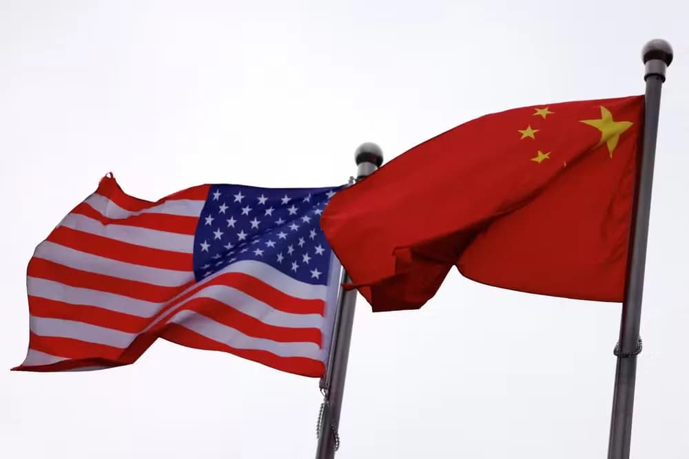 China retalia EUA com tarifas a 84%: bolsas derretem, dólar vai a R$ 6,05