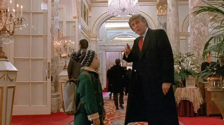 Diretor de &#8216;Esqueceram de Mim 2&#8217; lamenta participação de Donald Trump no filme