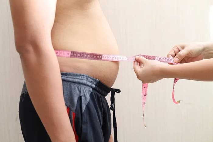 Conheça 3 exercícios que auxiliam na perda da barriga após os 50 anos