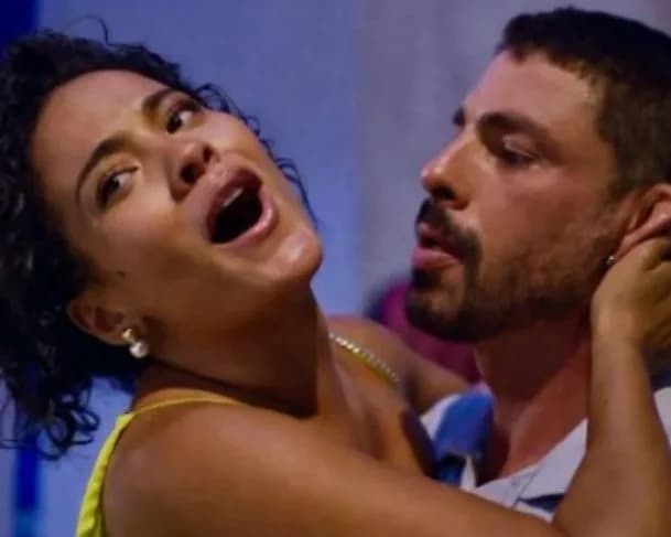 Brigas em &#8220;Vale Tudo&#8221;: Bella Campos teria reclama de mau cheiro de Cauã Reymond