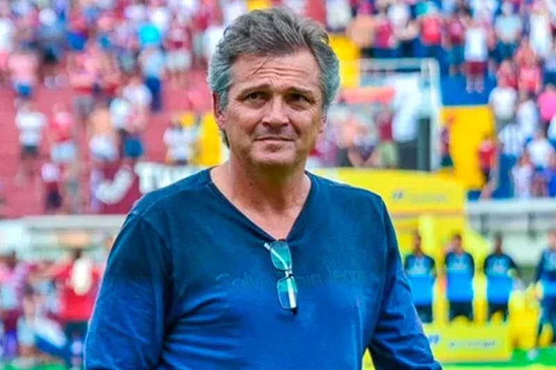 Manauara anuncia Luiz Carlos Winck como novo técnico para a Série D