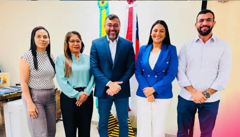Análise: Wilson Lima é chamado de &#8216;futuro senador&#8217; em foto e reforça especulações