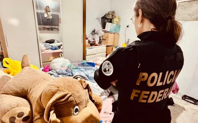 Suspeitos de abuso sexual infantil são alvos da PF em Manaus