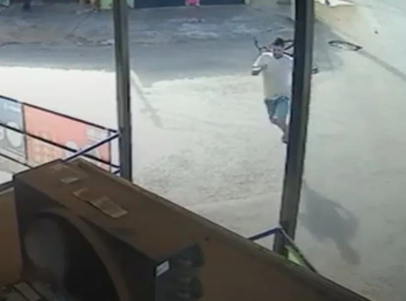 Mulher compra espingarda para se vingar e persegue ciclista em GO; veja vídeo