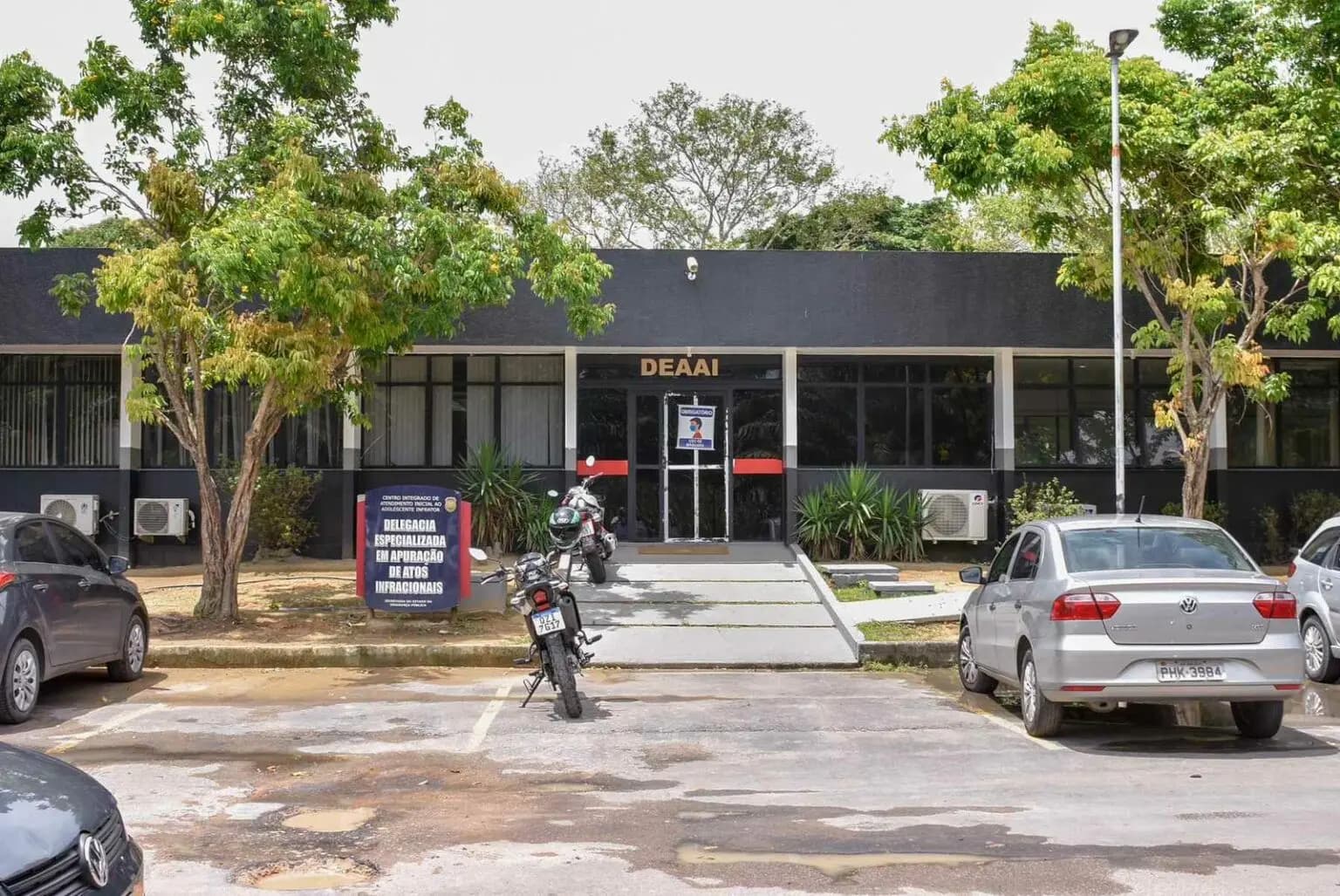 Adolescente é apreendida por fazer ameaças nas redes sociais em Manaus