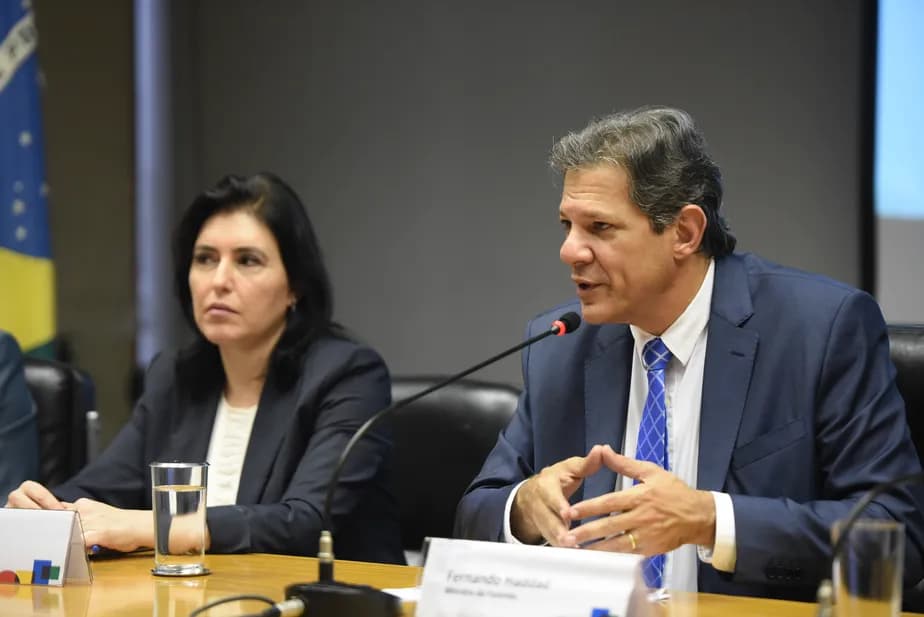 Governo federal anuncia congelamento de R$ 31,3 bilhões no orçamento e aumento no IOF