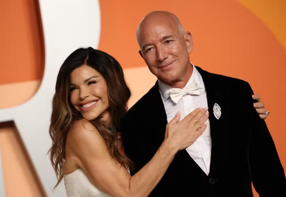 Protestos em Veneza fazem com que bilionário Jeff Bezos mude local do seu casamento