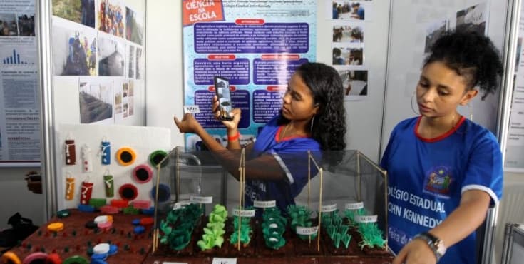 Escolas do Amazonas poderão incluir em metodologia de ensino à &#8216;Cultura Científica&#8217; na prática, sugere Projeto de Lei