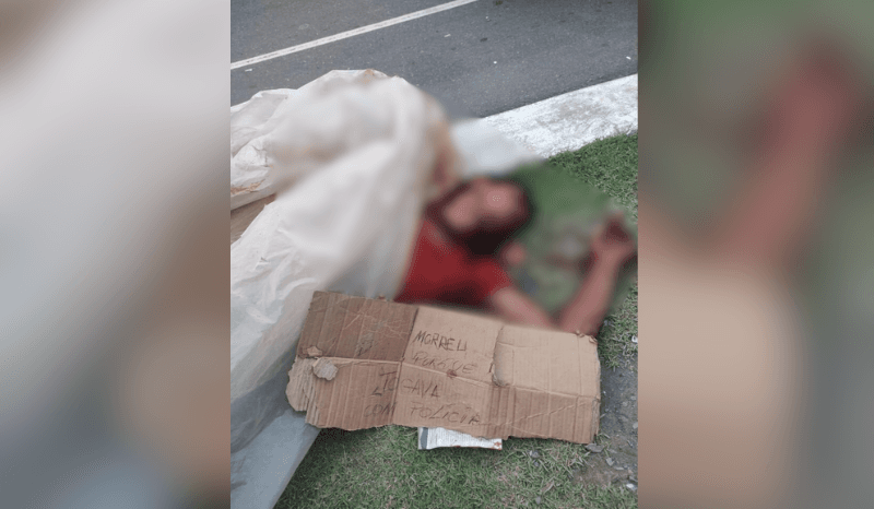 Homem é encontrado esfaqueado em Manaus com bilhete ao lado: &#8220;Jogava com a polícia&#8221;