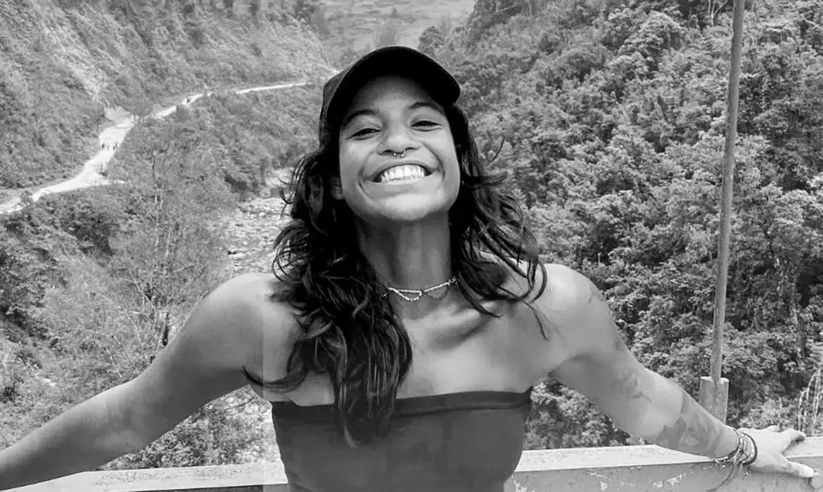 Família de Juliana Marins desiste de cremação; brasileira morta na Indonésia será sepultada