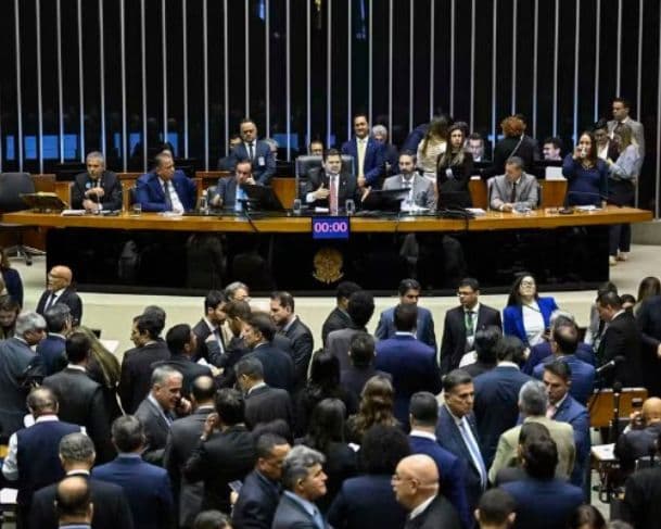 Por 41 votos, Senado aprova Projeto de Lei que amplia número de deputados na Câmara Federal
