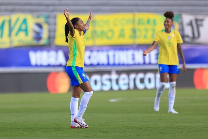 Brasil encara Uruguai em busca de vaga na final da Copa América Feminina
