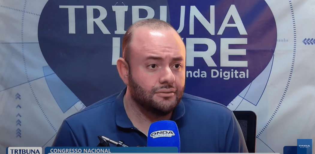 “Dificilmente caminhará com o presidente Lula nas próximas eleições”, declara Fausto Jr. sobre o União Brasil