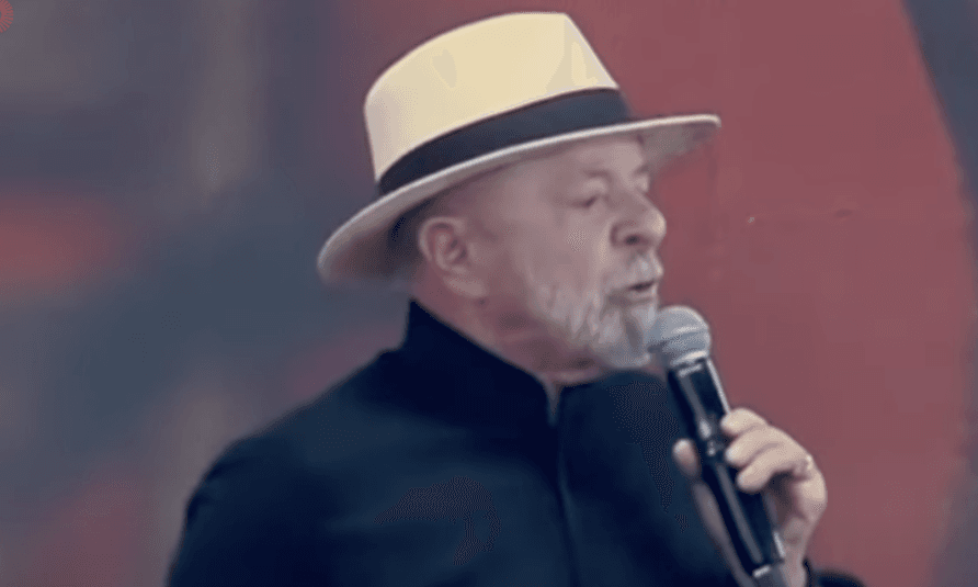 “Aquela coisa covarde”, diz Lula ao acusar Bolsonaro de mandar filho pedir ajuda a Trump para ameaçar o Brasil