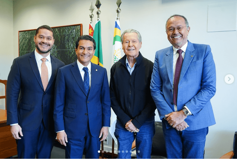 Bancada do Republicanos do Amazonas se reúne com líderes políticos em Brasília
