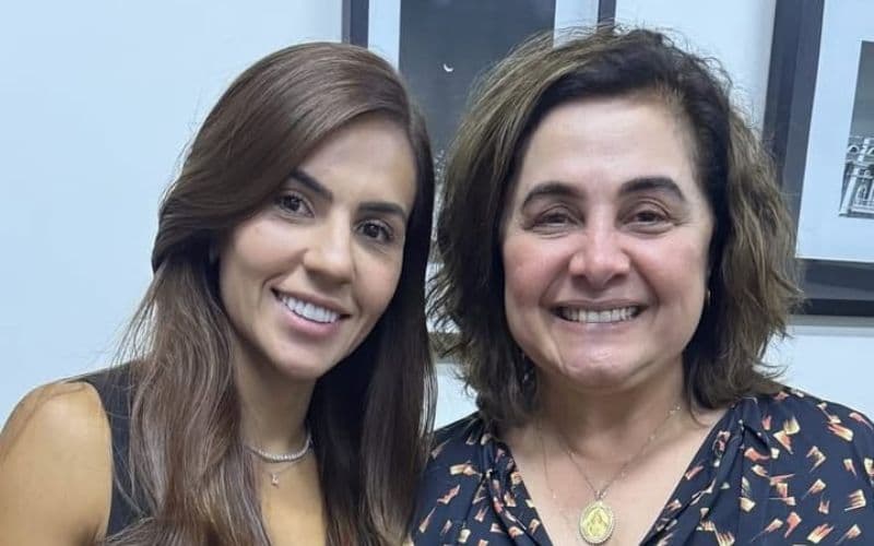 “Juntas por um Amazonas mais forte”, declara Maria do Carmo ao lado de Débora Menezes em publicação nas redes sociais