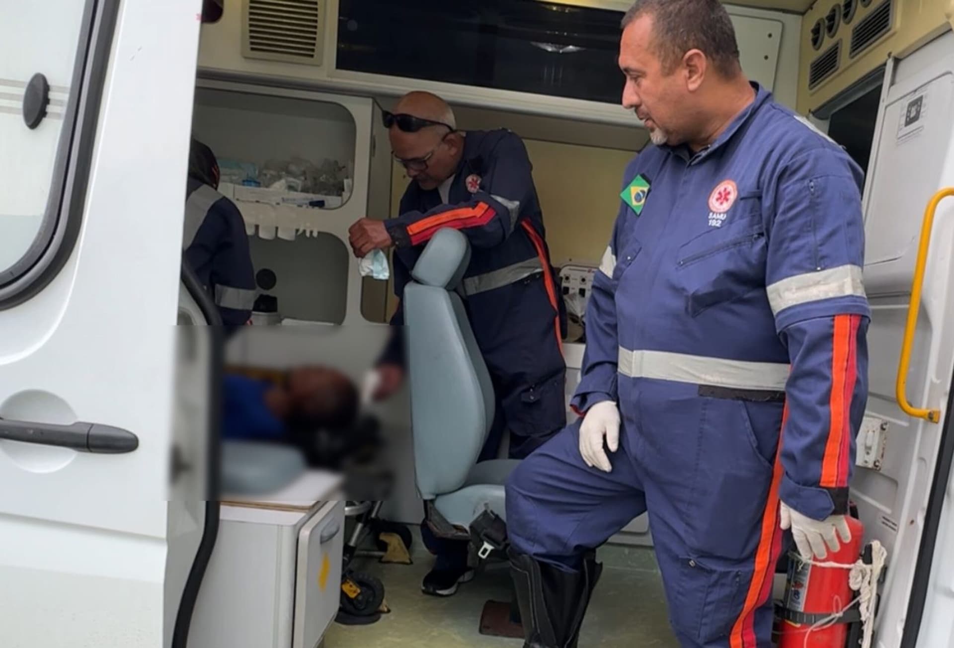 Homem ferido após assalto procura ajuda em CAPS achando que era pronto-socorro, na zona Norte