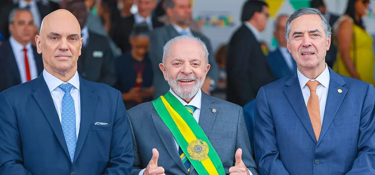 Lula diz que não consegue governar o país sem recorrer ao STF: “Qual é o erro nisso?”