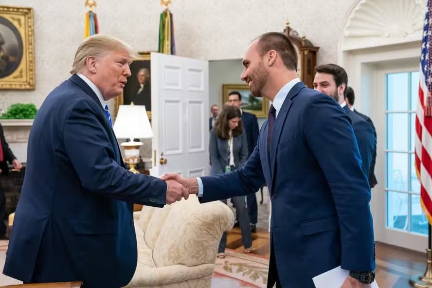 Eduardo Bolsonaro comemora tarifa de 50% ao Brasil e pede que brasileiros agradeçam a Trump