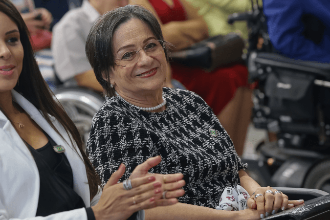 Com quase 19 anos, ‘Maria da Penha ‘caminha’ para ter nome oficializado em lei