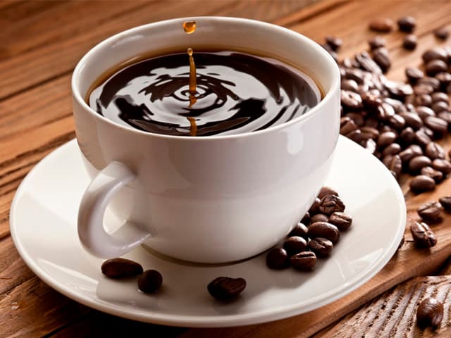 Café puro diminui risco de morte, indica nova pesquisa dos EUA