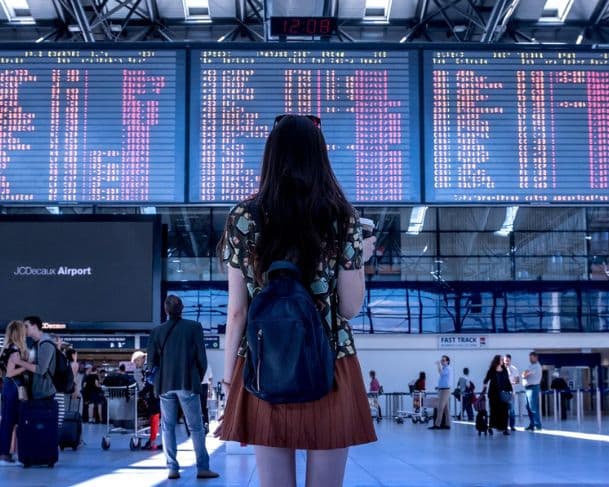 Saiba como transformar gastos com cartão em milhas para viagens