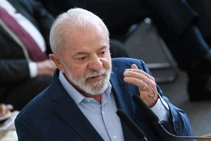 Lula indica que pode disputar reeleição: &#8220;Pela primeira vez, presidente eleito 4 vezes&#8221;