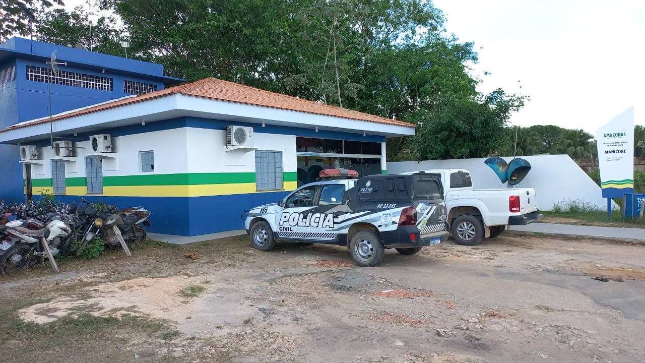 Tio espionava sobrinhas por furos nas paredes; vítimas foram abusadas no AM
