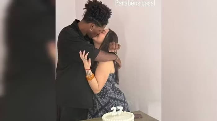 Casal que nasceu no mesmo dia morre em acidente de moto no aniversário, em SC